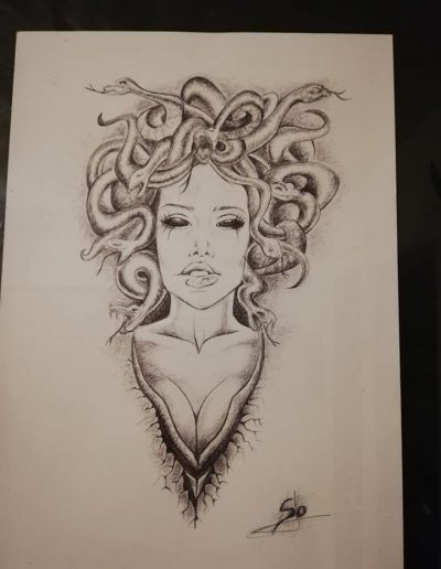 dessin tête médusa so-tattoo les essarts 85 en vendée