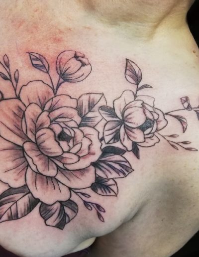 tatouage roses so tattoo les essarts 85